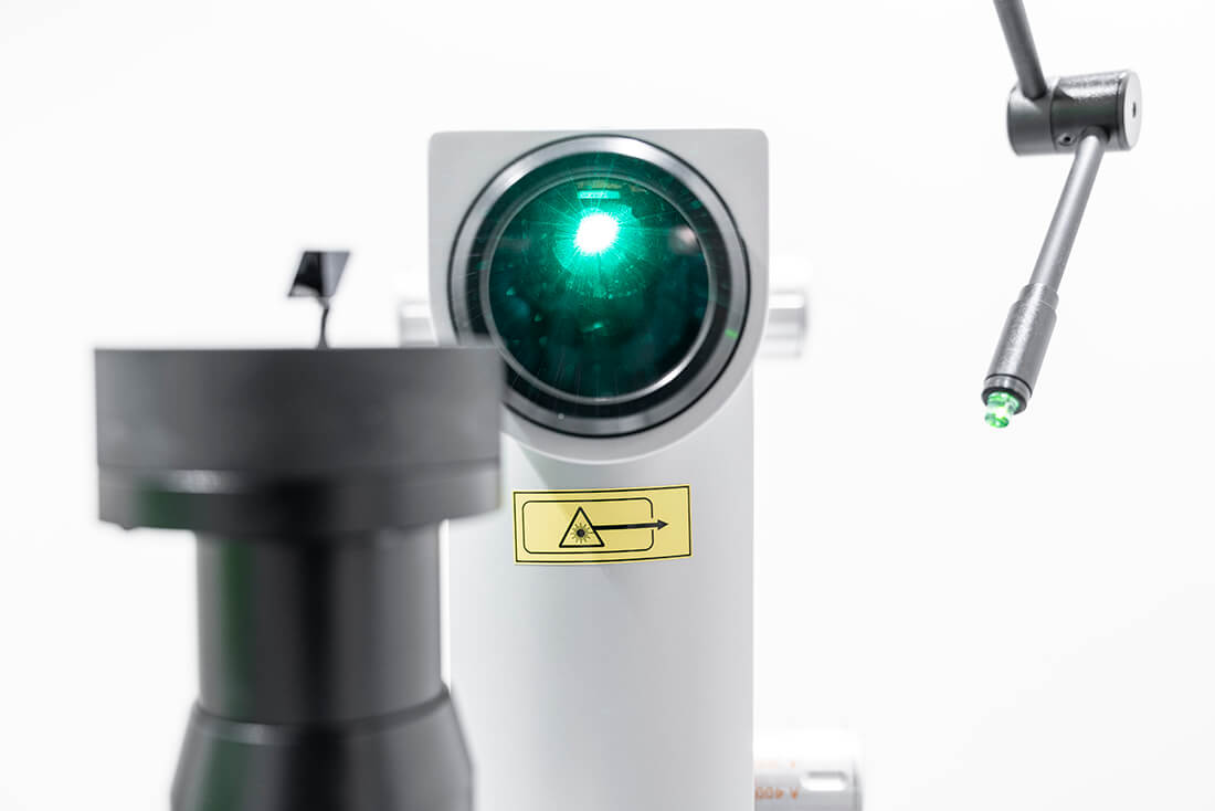 Augenarzt Kriftel - Kehrein - Praxis Nahaufnahme Laser